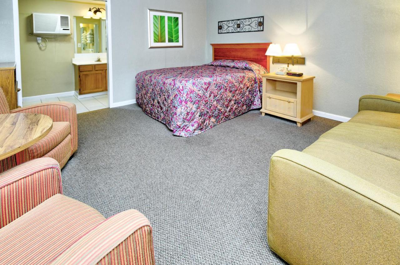 Mountain Aire Inn Sevierville - Pigeon Forge Buitenkant foto