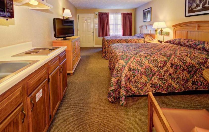 Mountain Aire Inn Sevierville - Pigeon Forge Buitenkant foto